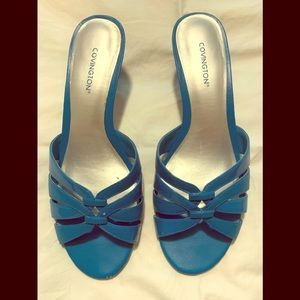 Lovely turquoise strappy shoes